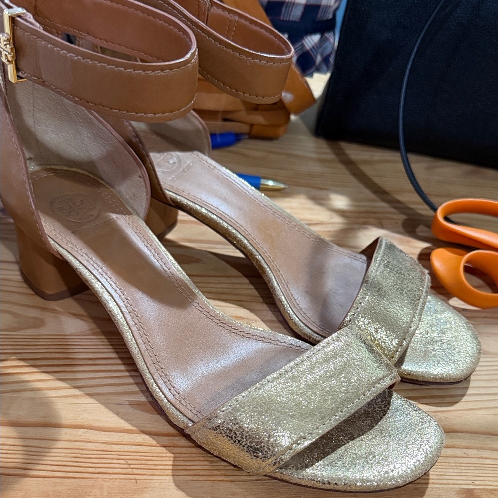 Elegant Gold and Tan Women's Sandals